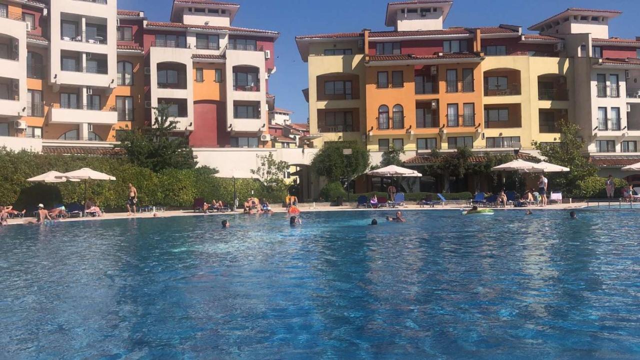 Quiet, Relax And Sand Beach Place With 4Star Service Aheloy Luaran gambar