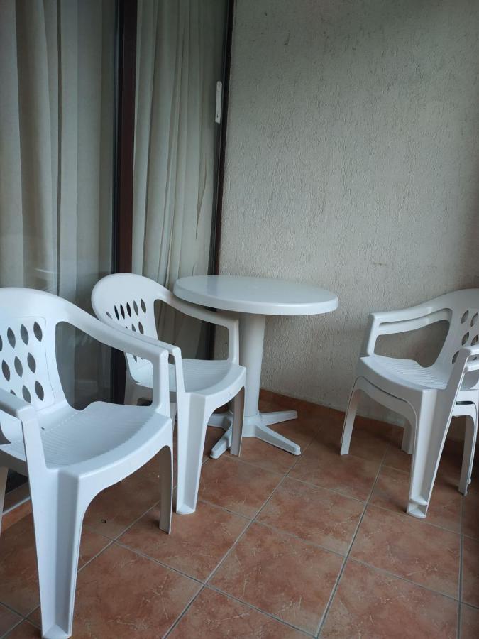 Quiet, Relax And Sand Beach Place With 4Star Service Aheloy Luaran gambar